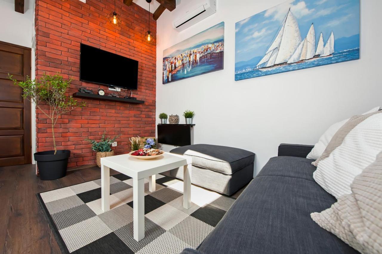 Apartamento The Attic Rovinj Exterior foto